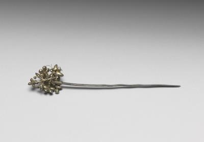 图片[2]-Silver hairpins with inlaid floral decoration of European glass, Daoguang reign (1821-1850), Qing dynasty-China Archive